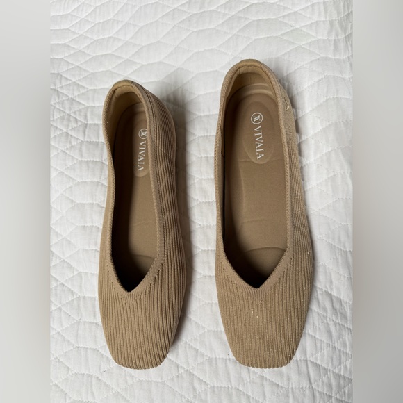 Vivaia Margot 2.0 Square toe flats - Picture 3 of 5